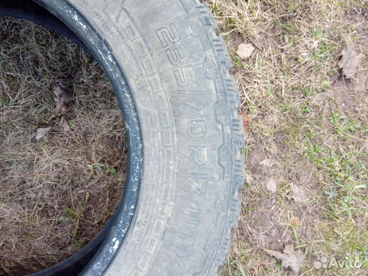 Nokian Tyres Rotiiva AT 235/70 R17 111T