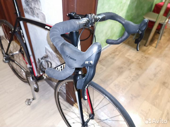 Шоссейный велосипед Specialized Allez