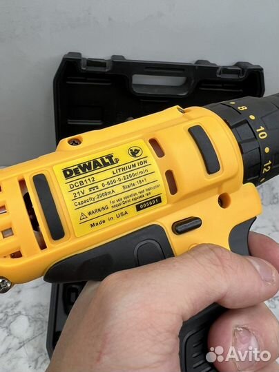 Шуруповерт 21v ударный dewalt