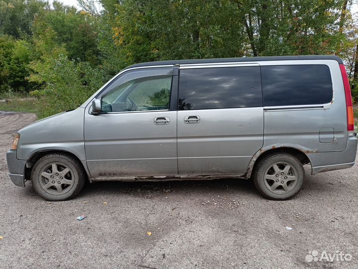 Honda Stepwgn 2.0 AT, 2000, 388 756 км