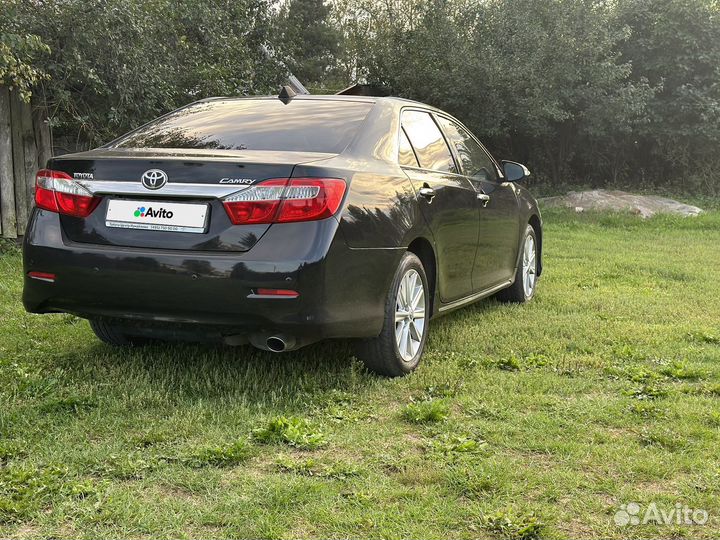 Toyota Camry, 2014