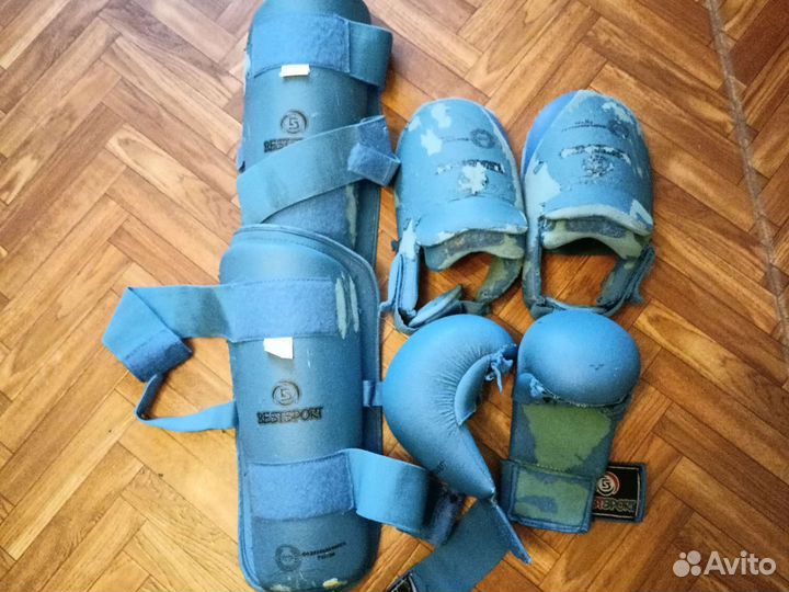 Защита каратэ, размер М. Bestsport