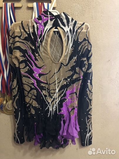 Купальник для художественной гимнастики