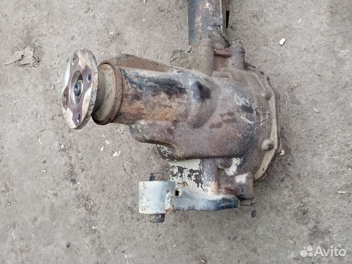 Редуктор передний Mitsubishi Pajero io