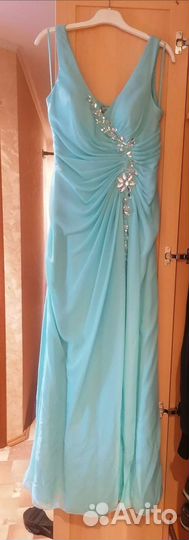 Вечернее платье