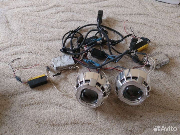 Биксенон линзы с ангельскими глазками