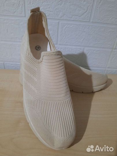 Обувь женская 40 размер