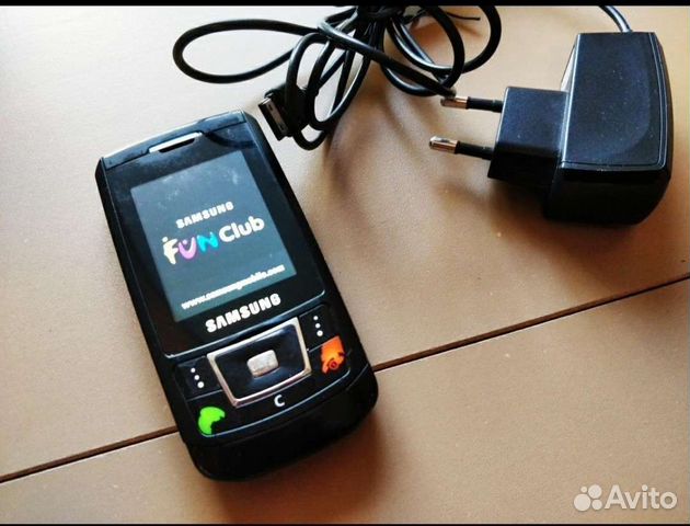 Зарядное устройство для телефона samsung d 900