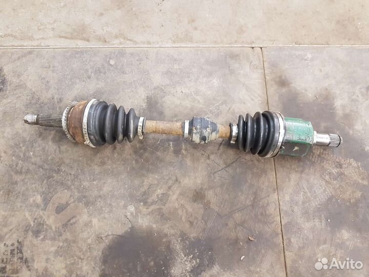 Привод левый Mitsubishi lancer 9