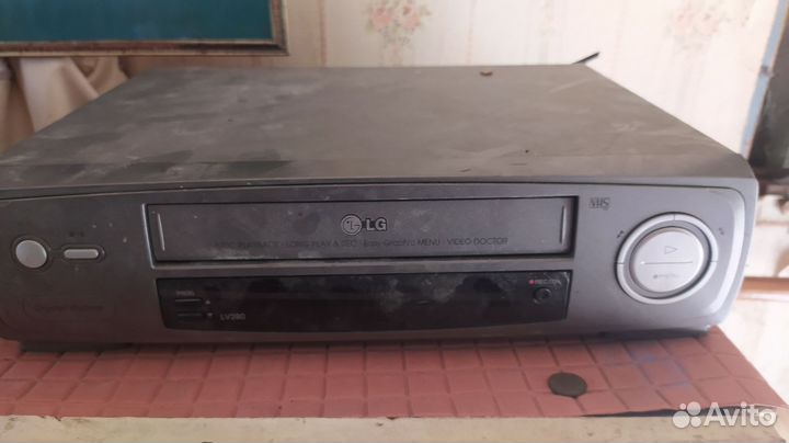 Видеомагнитофон и DVD