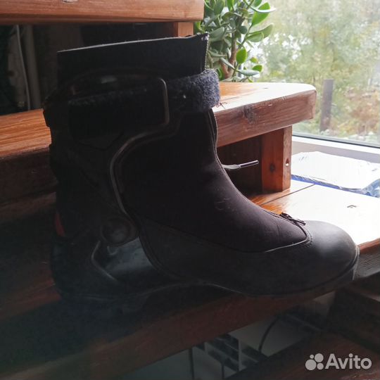 Лыжные ботинки inovik