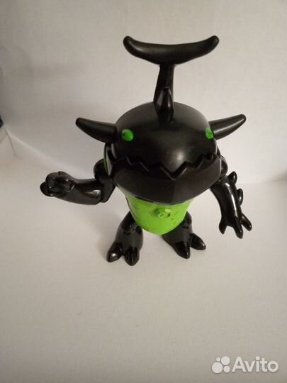 Киндер-сюрприз разные фигурки