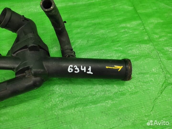 Корпус термостата 3.6 VW Touareg NF 10-18 и др