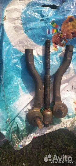 Рулевые наконечники на тайоту короллу