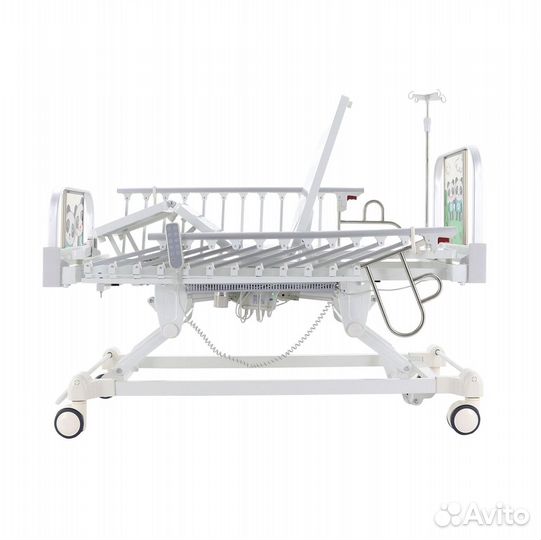 Медицинская кровать функциональная