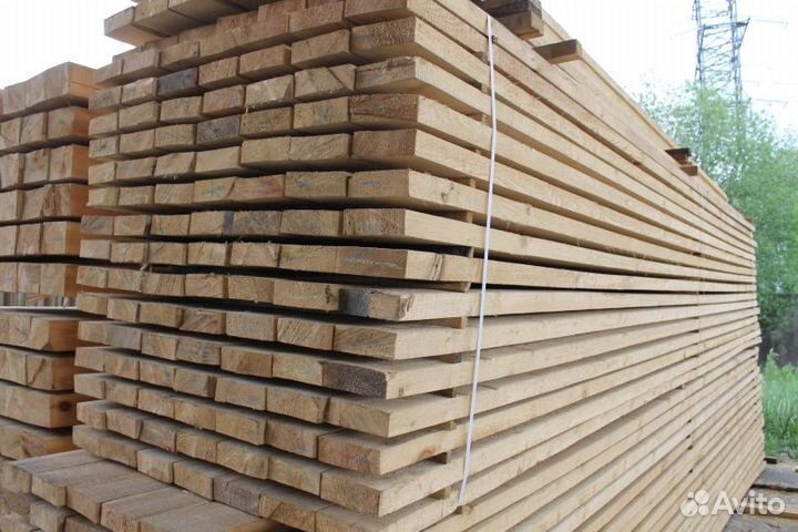 Доска обрезная естественной влажности хвоя 1 сорт