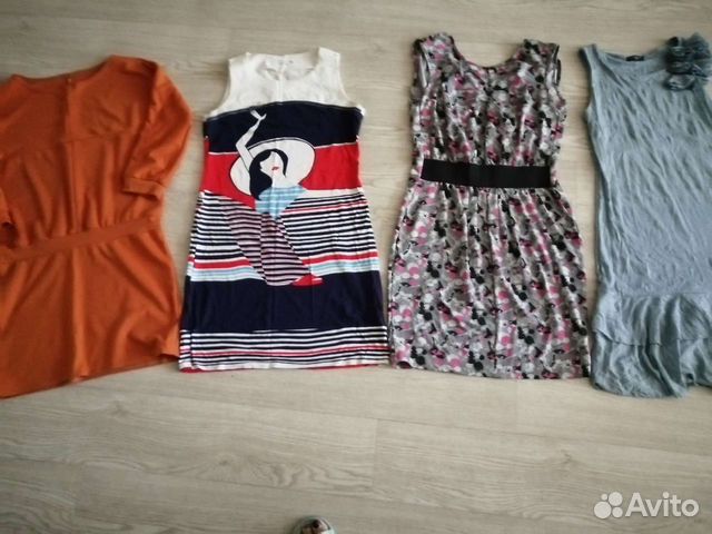 Платья, туники, свитера 42-46р