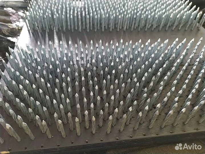 Доска с гвоздями,Садху