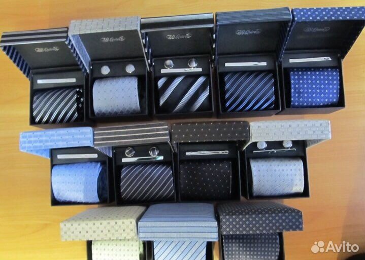 Мужеской набор галстук и зажим запанки