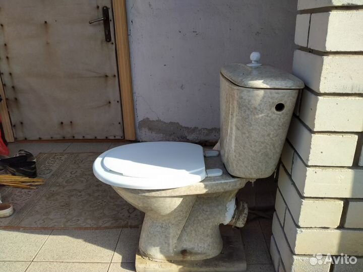 Раковина, унитаз бу