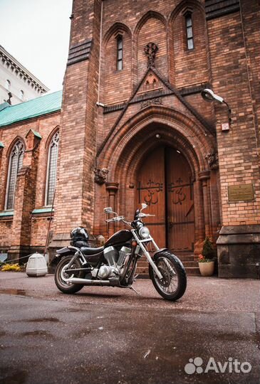 Sizuki intruder vs 1400