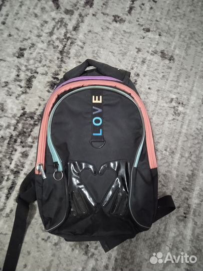 Школьный рюкзак