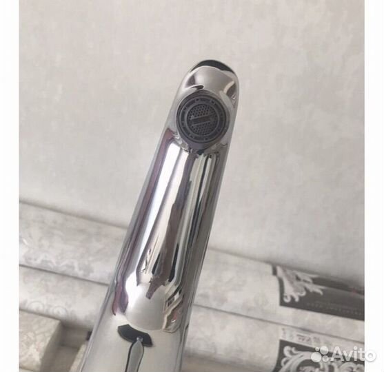 Смеситель для накладной раковины