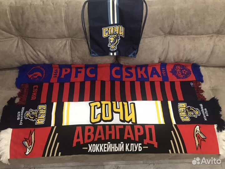 Хоккейные шарфы