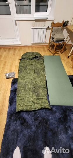 Спальный мешек военный с кариматом