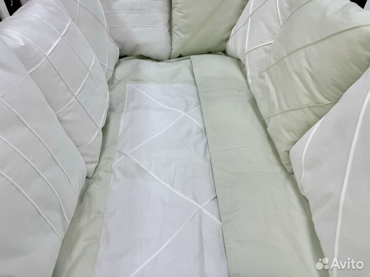 Бортики в детскую кроватку