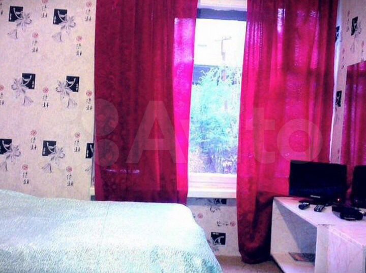 Комната 12 м² в 1-к., 1/2 эт.