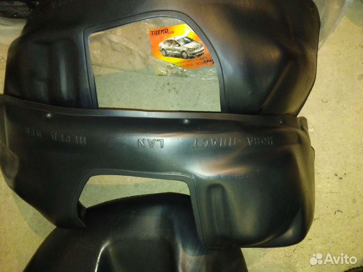 Локеры митсубиши ланцер 9