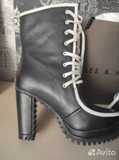 Сапоги (ботинки) демисезон из самих Эмиратов