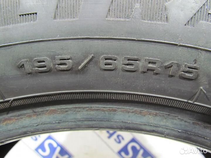 Goodyear Ultragrip Ice Arctic 195/65 R15 99G