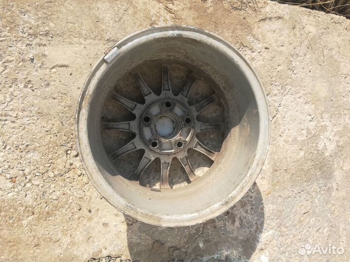 Литые диски R15 5x114,3 Honda CR-V 2001 бу