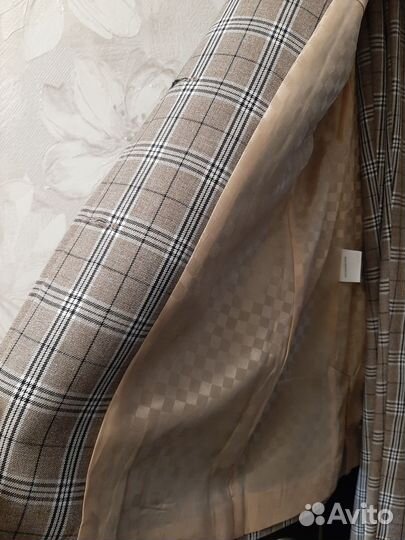 Брючный костюм женский 44 46