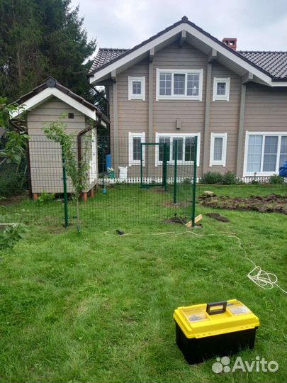 Заборы 3D сетка монтаж