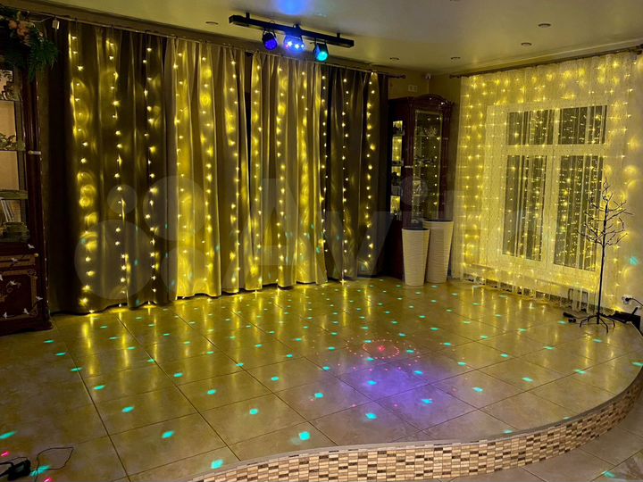 Коттедж 460 м² на участке 23 сот.