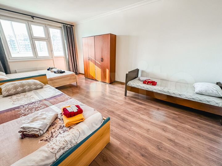 2-к. квартира, 64 м², 17/25 эт.