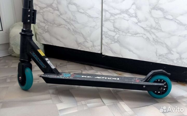 Самокат новый до 100 кг