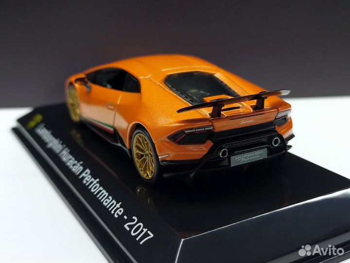 1:43 Lamborghini Huracan Performante 2017