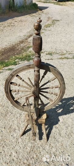 Прялка деревянная старинная