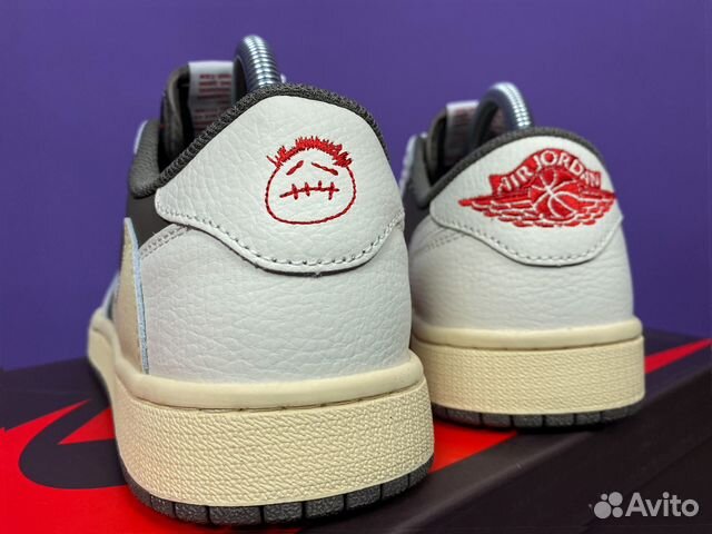 Кроссовки Nike Air Jordan 1 