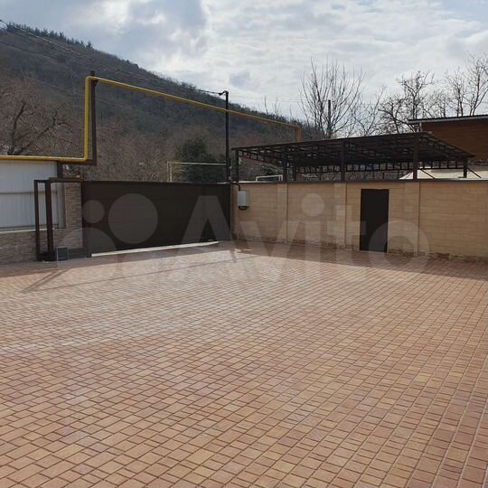 Дом 135,6 м² на участке 8 сот.