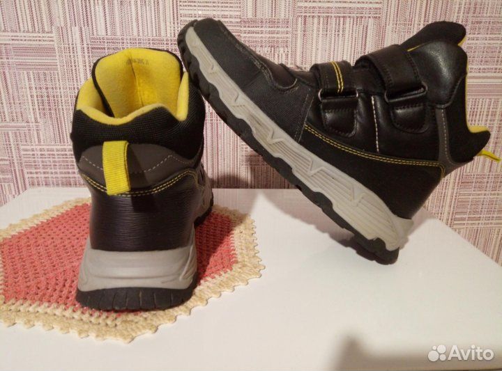 Ботинки демисезонные