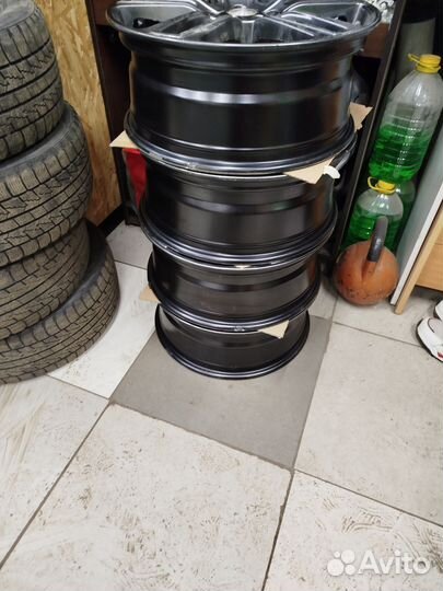 Nordman 7 215/55 R18