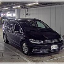 Volkswagen Touran 1.4 AMT, 2019, 27 000 км, с пробегом, цена 1 750 000 руб.