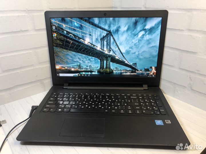 Производительный ноутбук Lenovo 4 ядра/FullHD