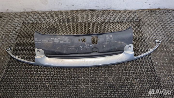 Решетка радиатора Renault Clio, 2001