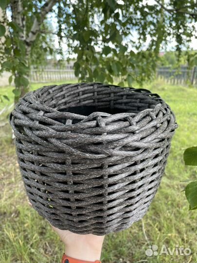 Кашпо для цветов напольное